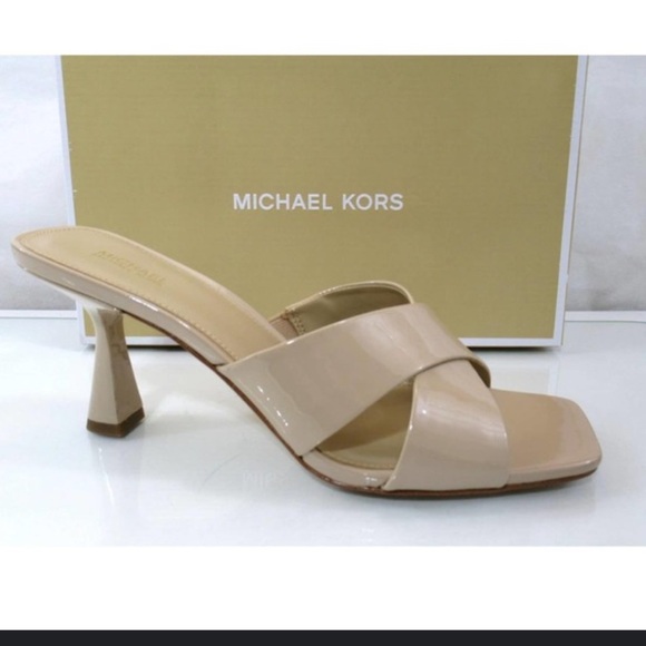 Michael Kors crossover strap heels - Picture 1 of 6